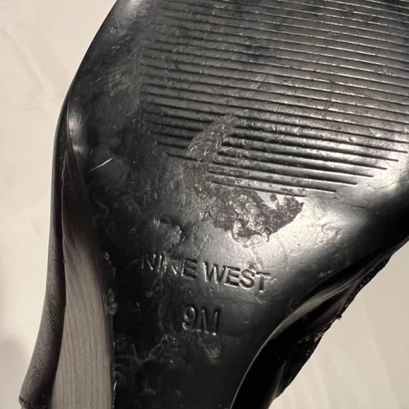Nine West Wedge Booties Black Size 9M - Picture 7 of 7